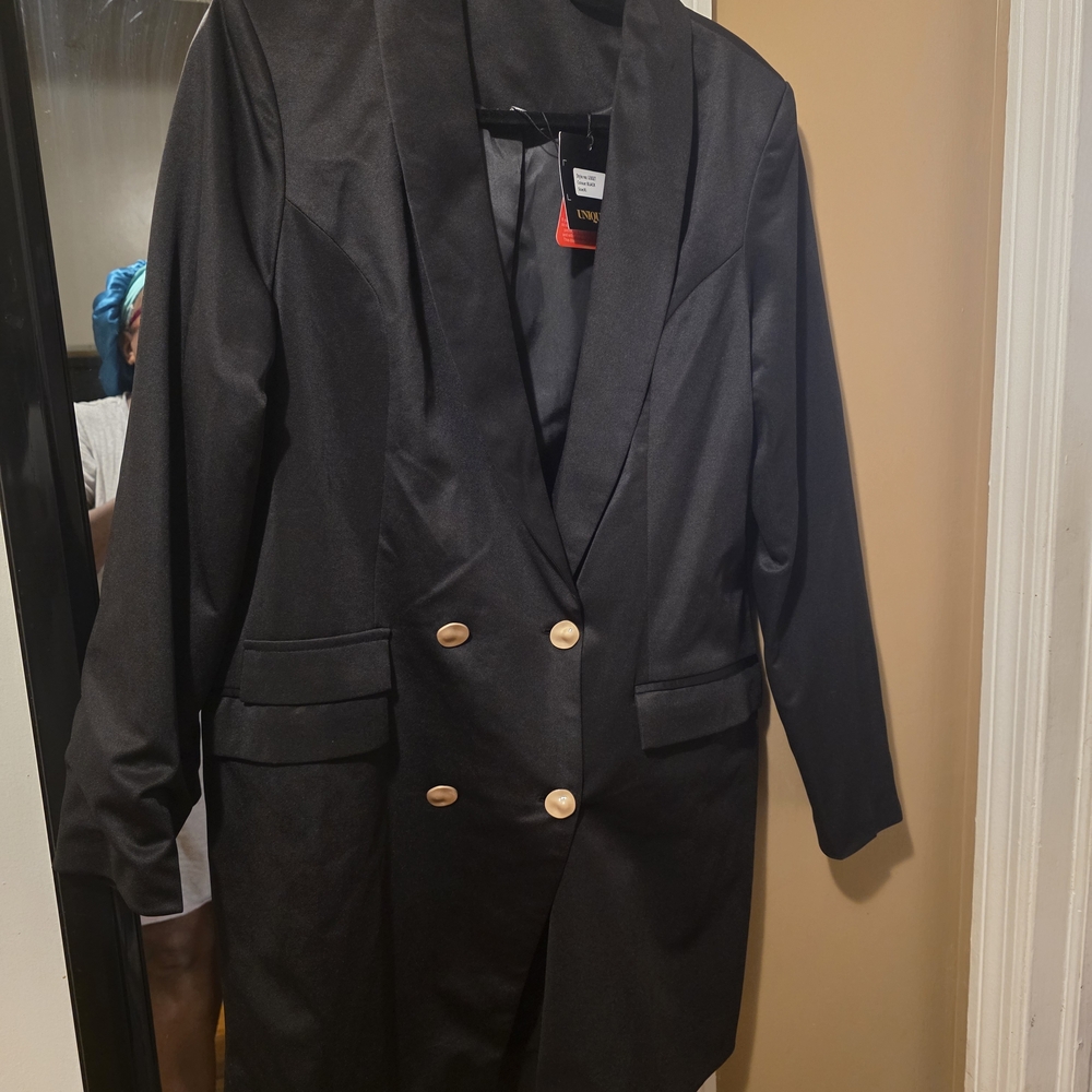 Chic Black Blazer Dress with Gold Buttons